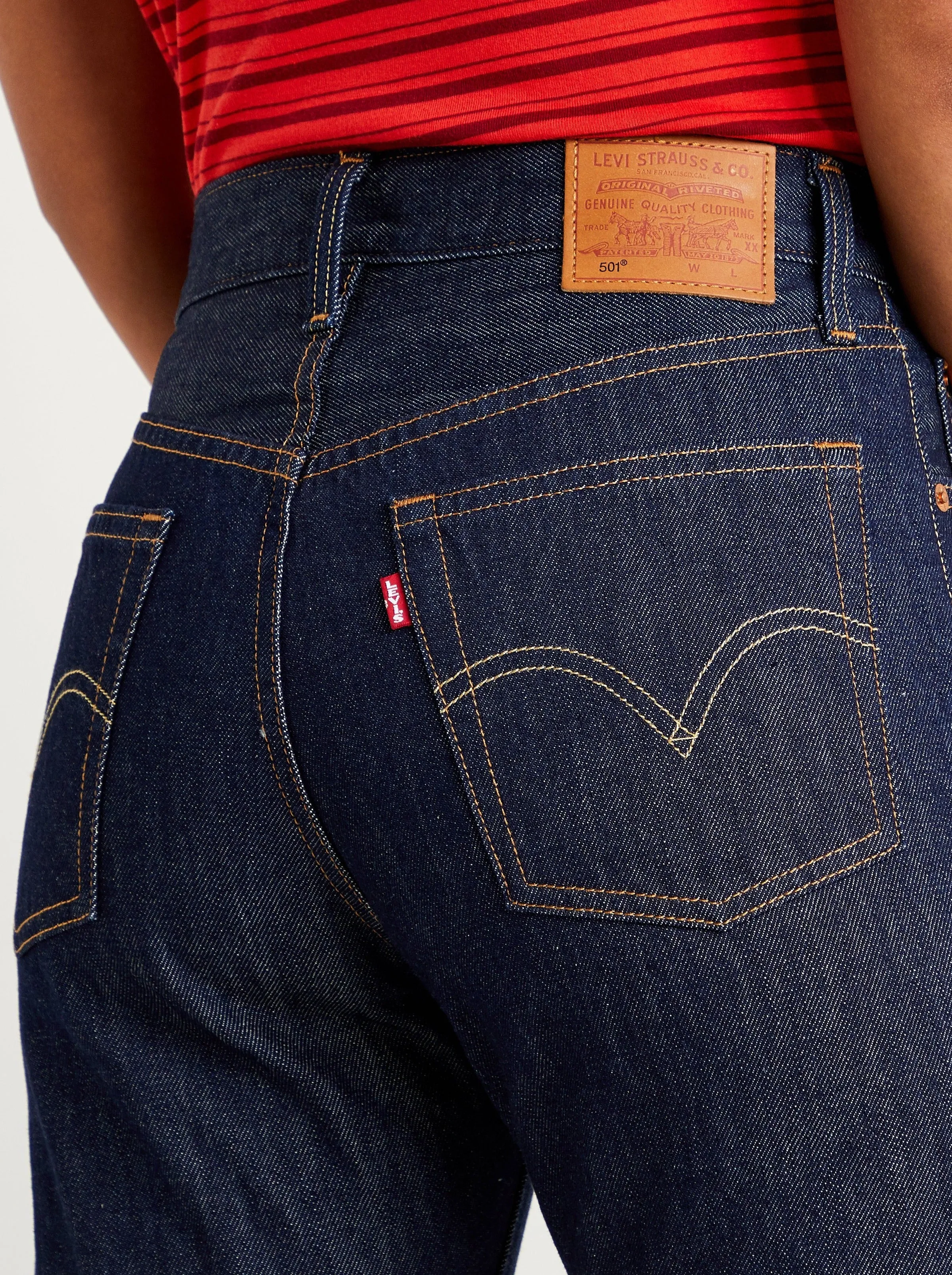 501 JEANS FOR WOMEN | ACROSS A PLAIN