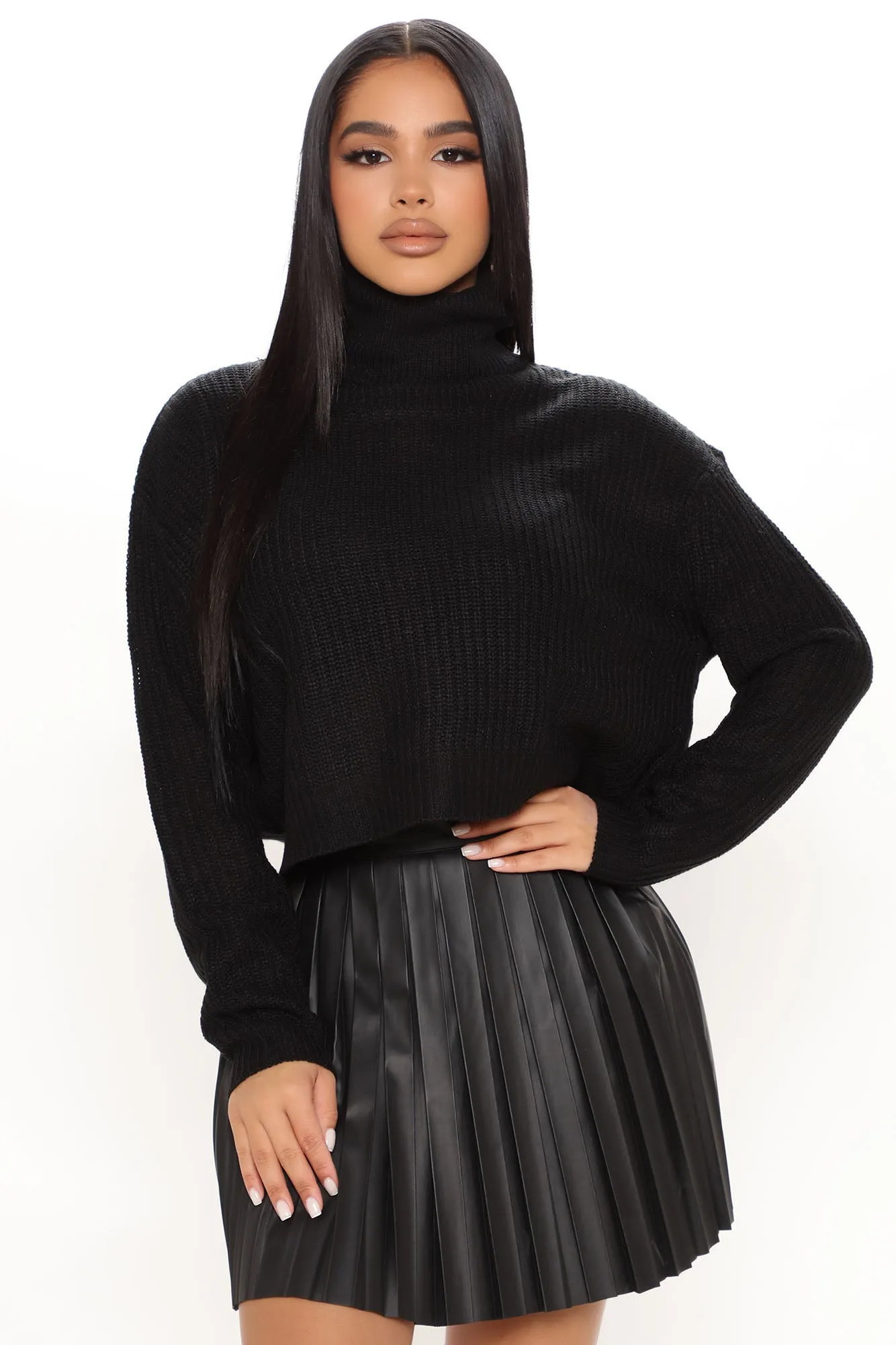 Autumn Breeze Turtleneck Sweater - Black