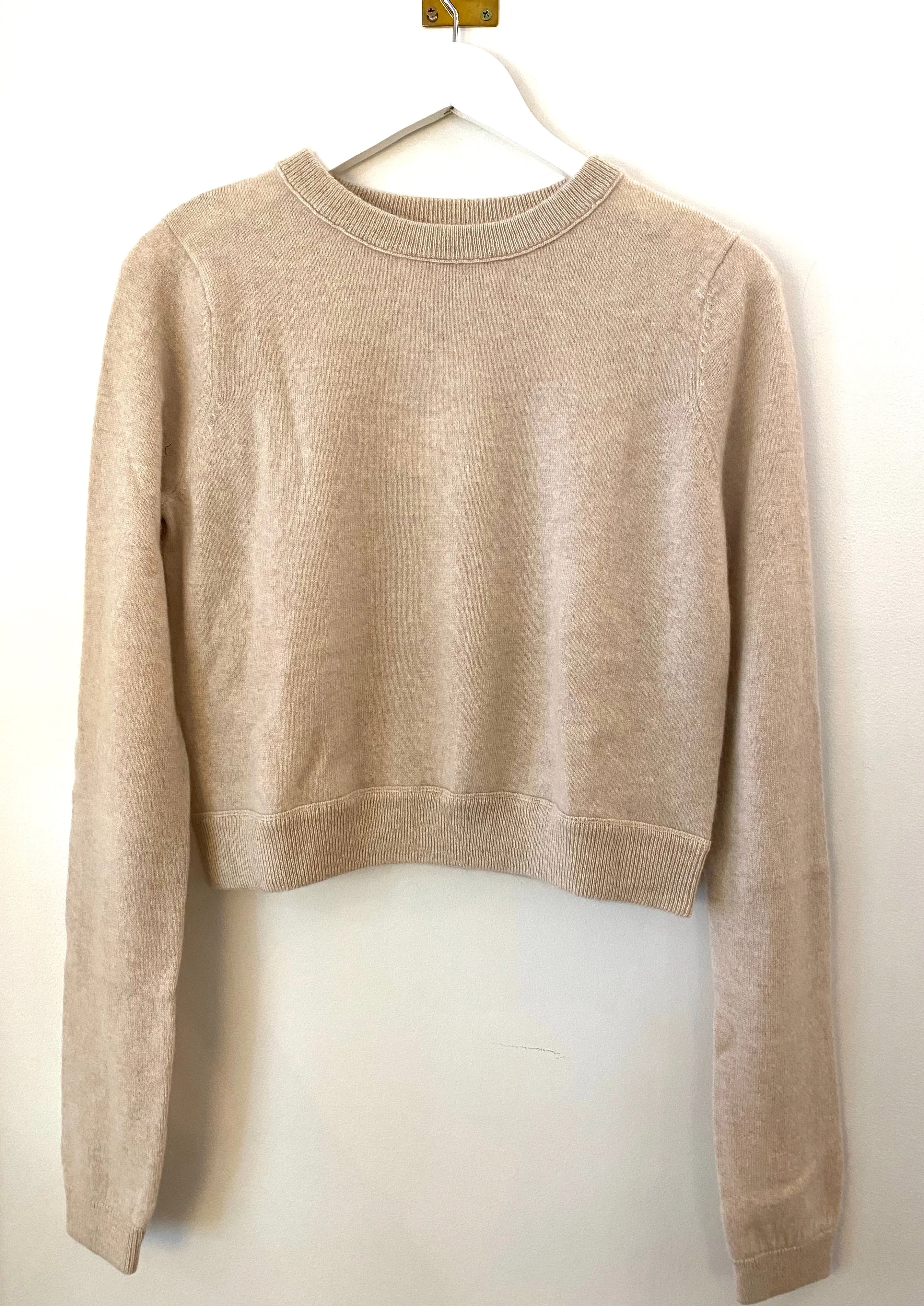 Brazeau Tricot Cashmere All Thumbs Sweater in Linen