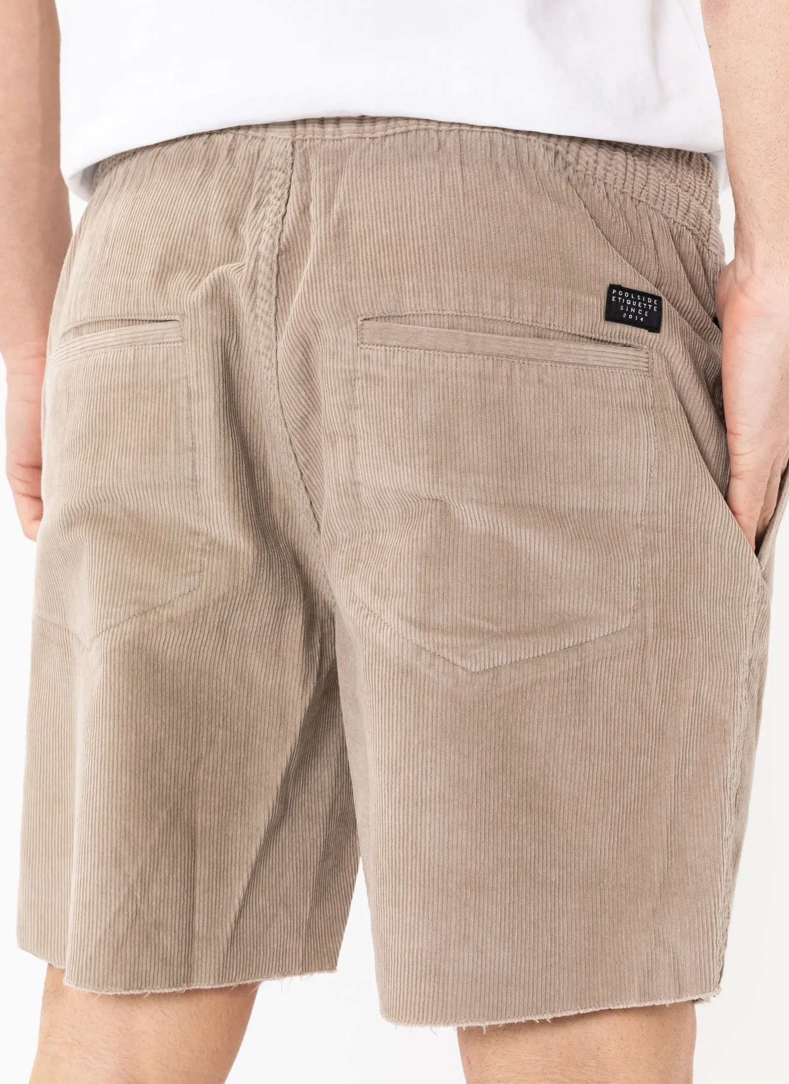 B.Relaxed Short Pebble Corduroy