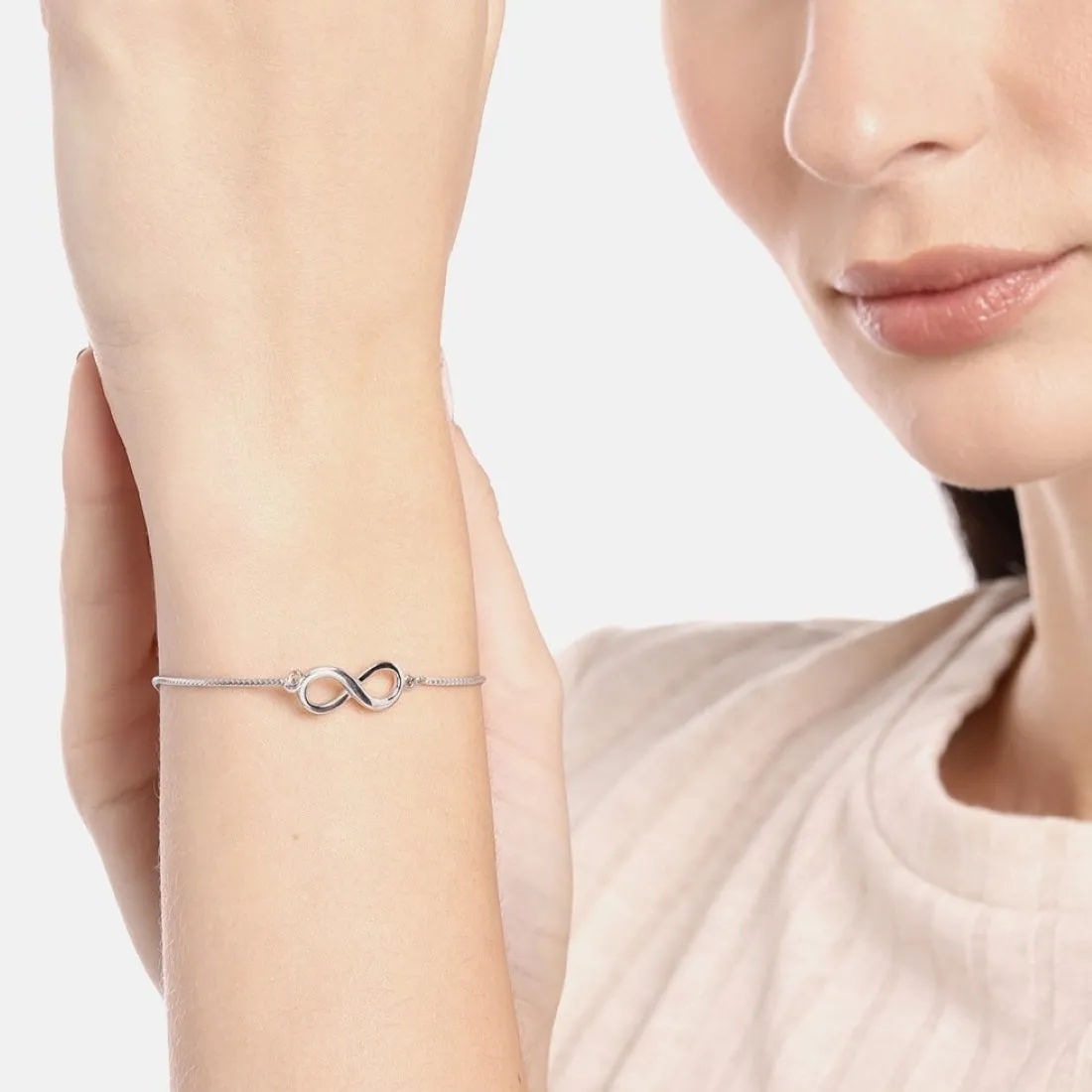 Endless Elegance 925 Sterling Silver Infinity Bracelet