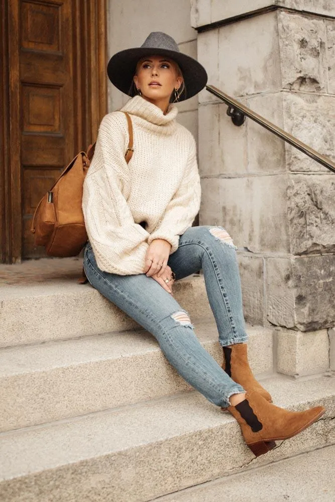 Jolene Turtleneck Sweater in Ivory