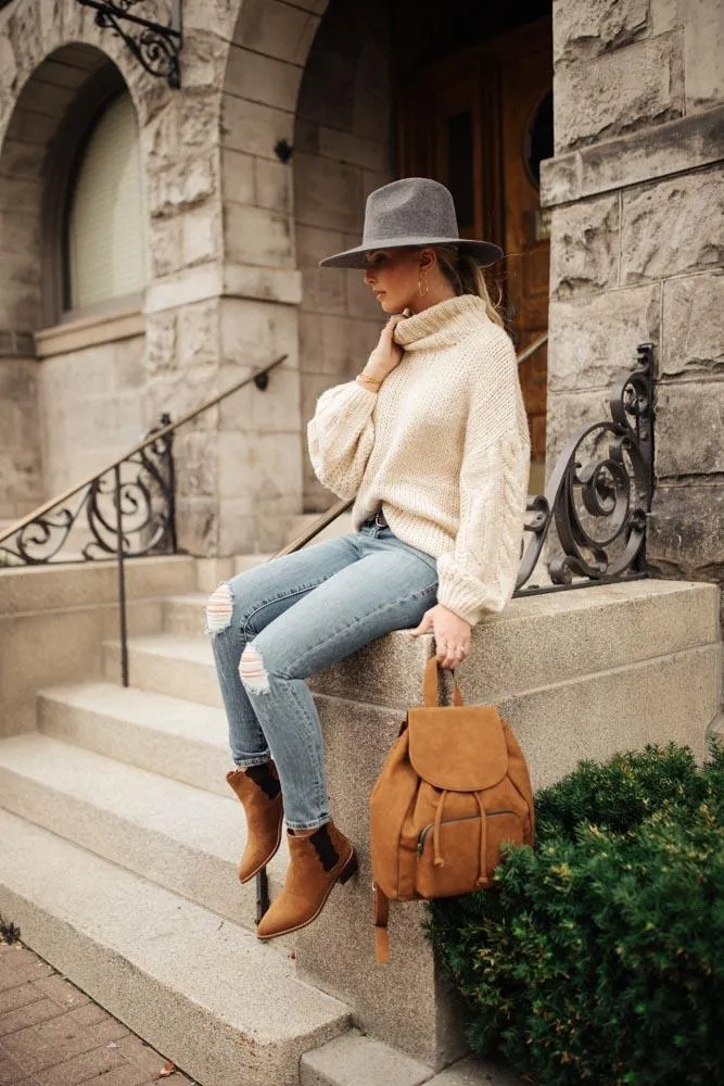 Jolene Turtleneck Sweater in Ivory