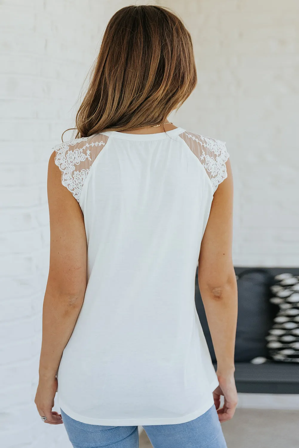 Lace Yoke Round Neck Tank