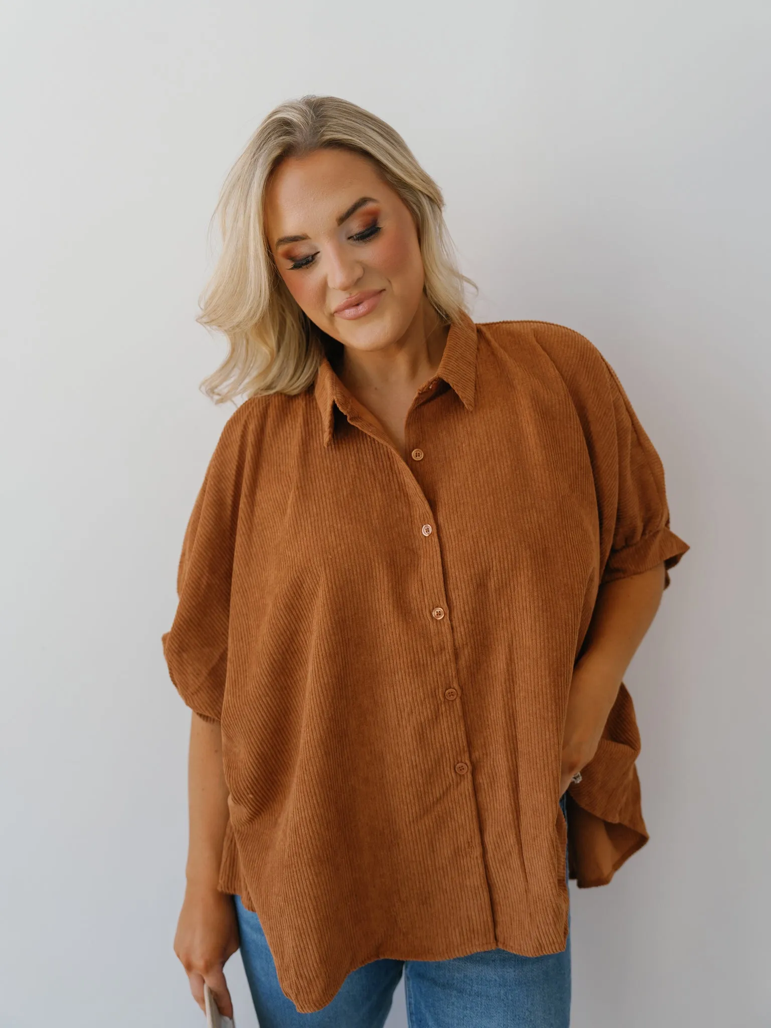 Raelynn Corduroy Top - Brownie