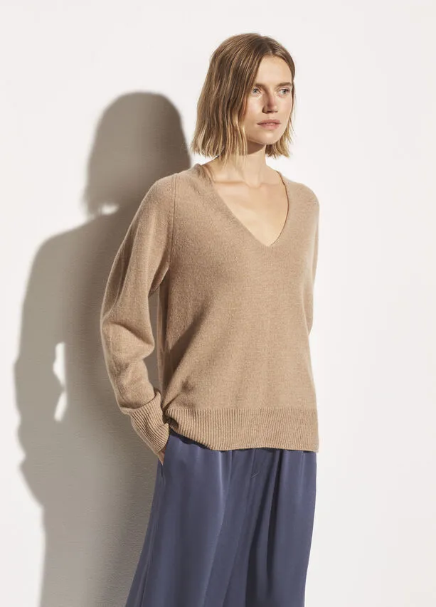 Vince - Marled V Neck Sweater in Dune